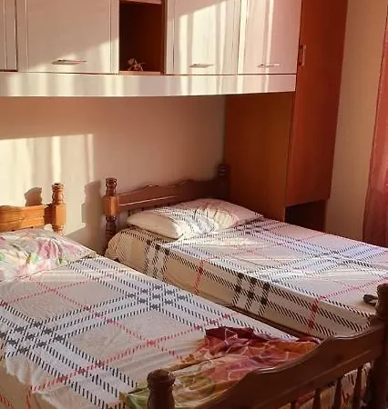 Shkembi Kavajes Apartament Dr * Durrës